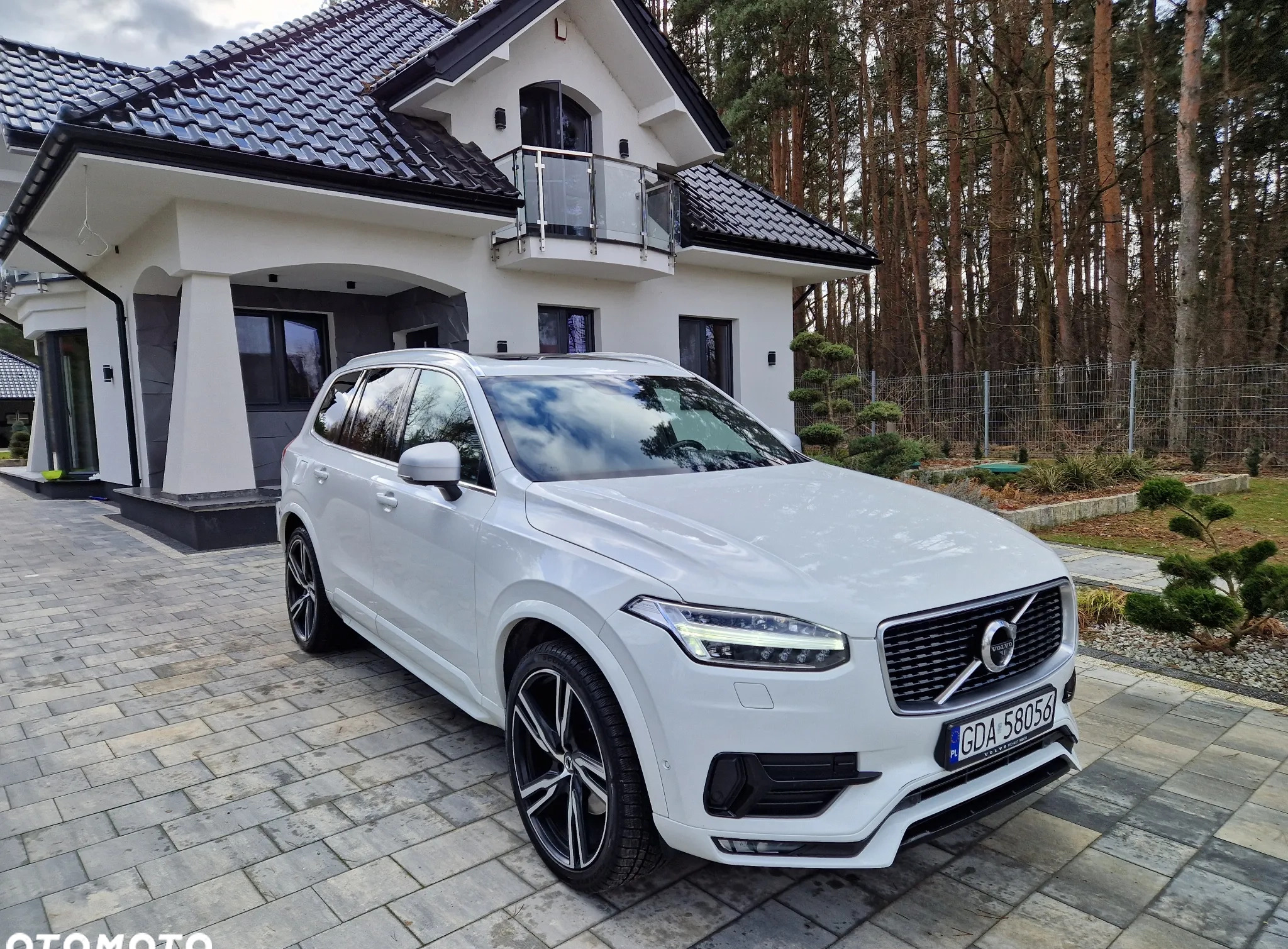 Volvo XC 90 cena 189000 przebieg: 99000, rok produkcji 2017 z Góra Kalwaria małe 154